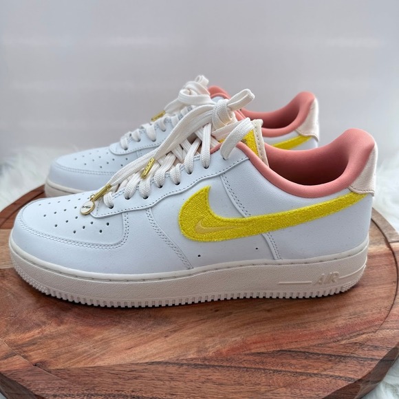 Nike Air Force 1 Low Mama Casual White Yellow Pink Wmns Size 10.5 DV2183 100 - Picture 5 of 13